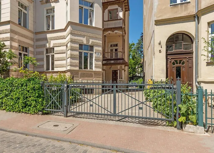 Tokio - Premium W Centrum Sopotu By Lion * Zoppot